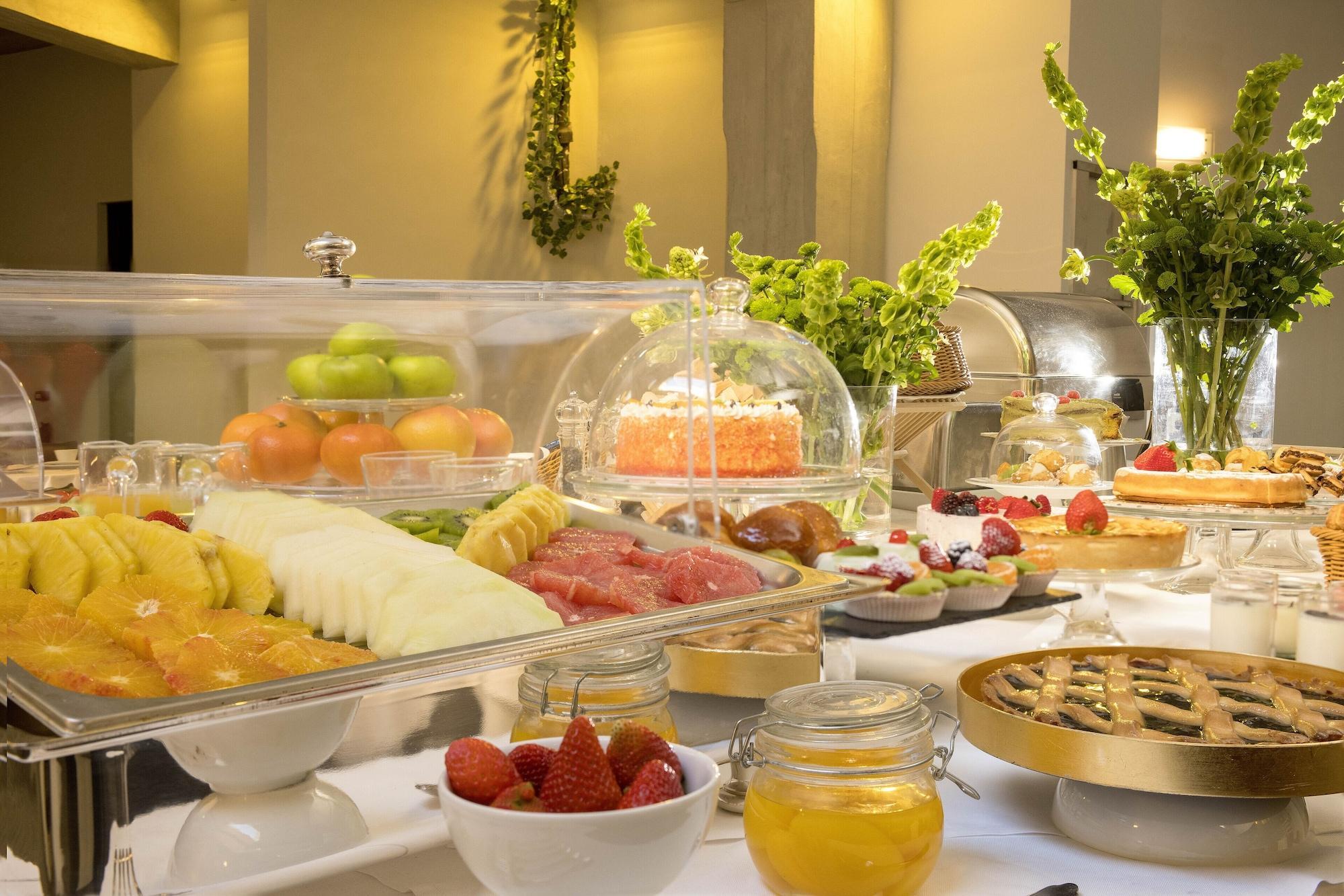 Hotel Royal Bissolati Rome Buitenkant foto
